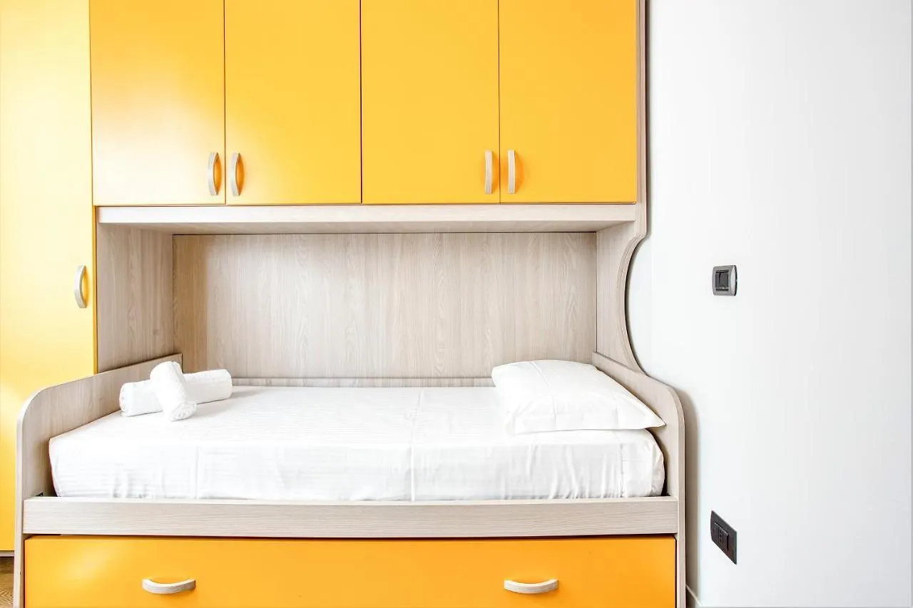 Appartamento Joivy Superb 2Bed Flat With Balcony Milano Italia